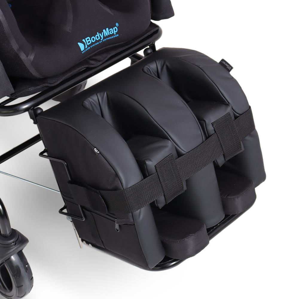 The calf belt stabilizer perfectly stabilizes the patient's legs and protects them from possible injury.
